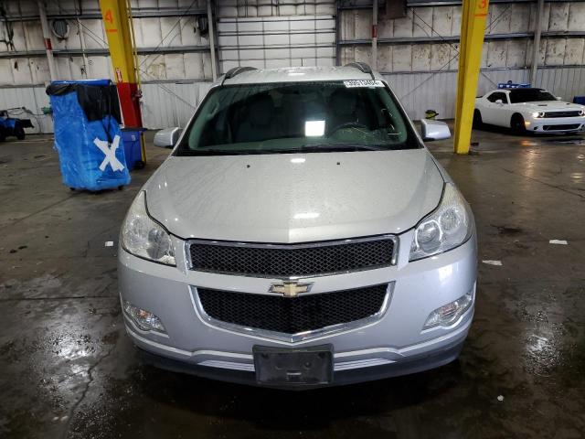 1GNKVFED9CJ382575 - 2012 CHEVROLET TRAVERSE LS GRAY photo 5