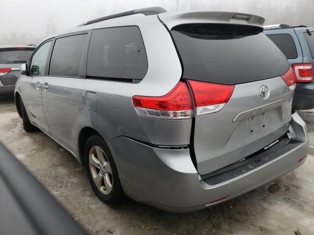 5TDKK3DC9ES440442 - 2014 TOYOTA SIENNA LE SILVER photo 2