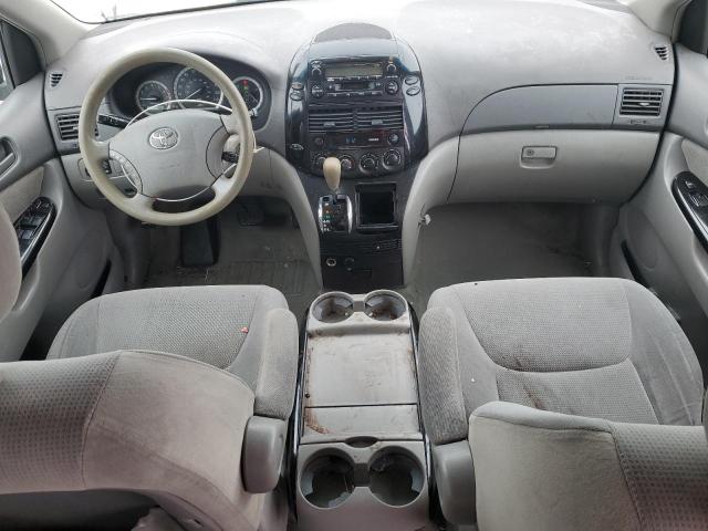 5TDZA23C14S052505 - 2004 TOYOTA SIENNA CE SILVER photo 8