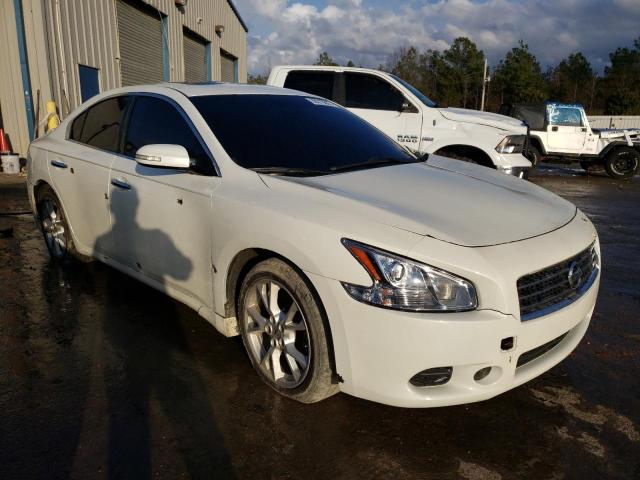 1N4AA5AP3EC450067 - 2014 NISSAN MAXIMA S WHITE photo 4