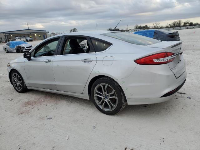 3FA6P0HD1HR309703 - 2017 FORD FUSION SE SILVER photo 2