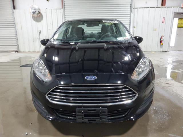 3FADP4BJ5JM140317 - 2018 FORD FIESTA SE BLACK photo 5