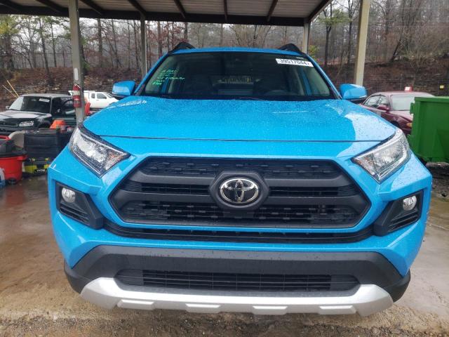 2T3J1RFV8MW162808 - 2021 TOYOTA RAV4 ADVENTURE BLUE photo 5