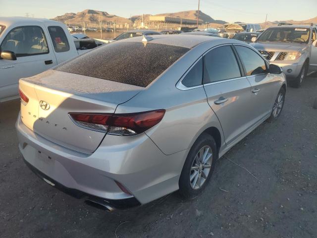 5NPE24AF4KH783906 - 2019 HYUNDAI SONATA SE SILVER photo 3