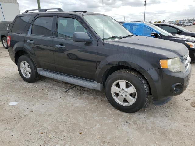 1FMCU0DG2BKB95434 - 2011 FORD ESCAPE XLT BLACK photo 4