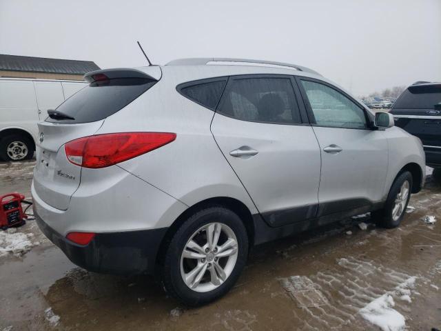 KM8JU3AC0BU264619 - 2011 HYUNDAI TUCSON GLS SILVER photo 3