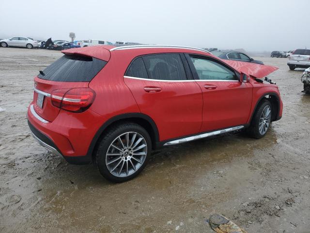 WDCTG4EB3KU013048 - 2019 MERCEDES-BENZ GLA 250 RED photo 3