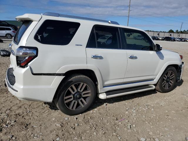 JTEZU5JRXE5075171 - 2014 TOYOTA 4RUNNER SR5 WHITE photo 3