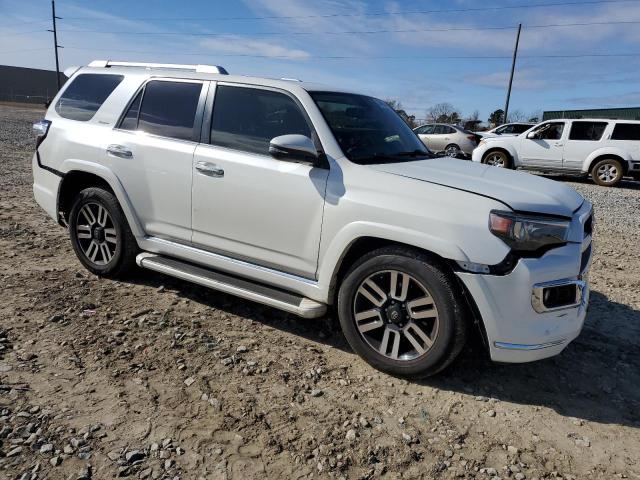 JTEZU5JRXE5075171 - 2014 TOYOTA 4RUNNER SR5 WHITE photo 4