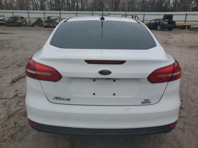 1FADP3FE6HL307934 - 2017 FORD FOCUS SE WHITE photo 6