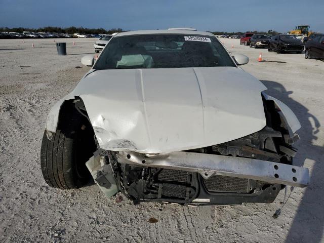 JN1AZ34E04T050678 - 2004 NISSAN 350Z COUPE WHITE photo 5