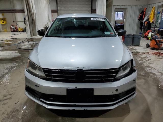 3VWLA7AJ6FM217291 - 2015 VOLKSWAGEN JETTA TDI SILVER photo 5