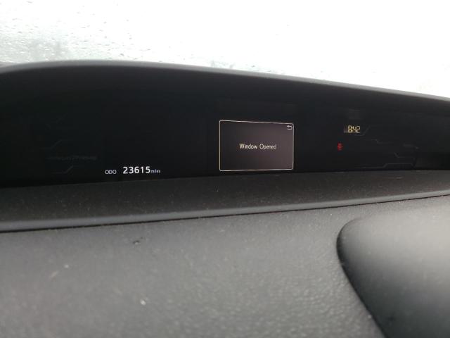 JTDKARFP2H3002521 - 2017 TOYOTA PRIUS PRIM 银色 照片 9