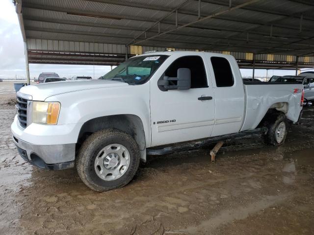 2009 GMC SIERRA K2500 SLE, 