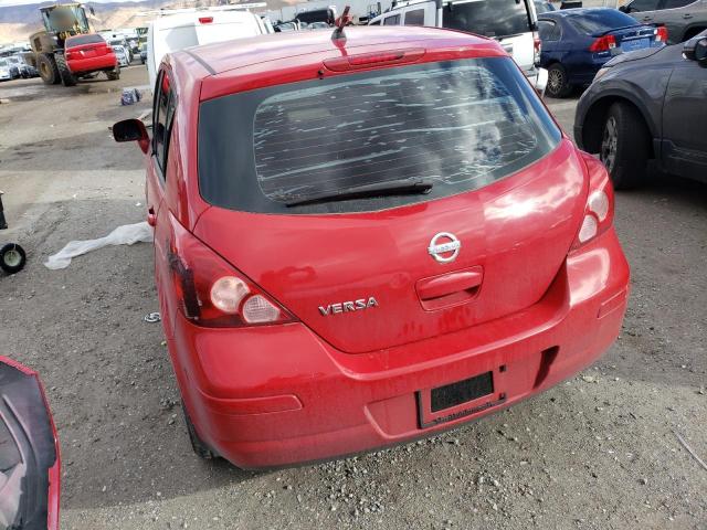 3N1BC13E77L372707 - 2007 NISSAN VERSA S RED photo 6