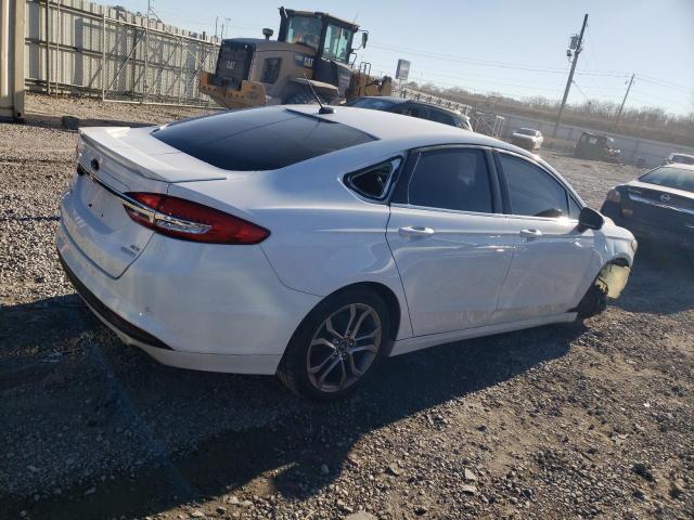 3FA6P0HD5HR261834 - 2017 FORD FUSION SE WHITE photo 3