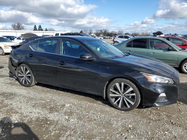 1N4BL4CV6KC255631 - 2019 NISSAN ALTIMA SR BLACK photo 4