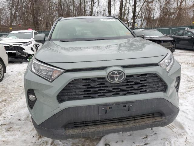 JTMP1RFV0KD517846 - 2019 TOYOTA RAV4 XLE GREEN photo 5