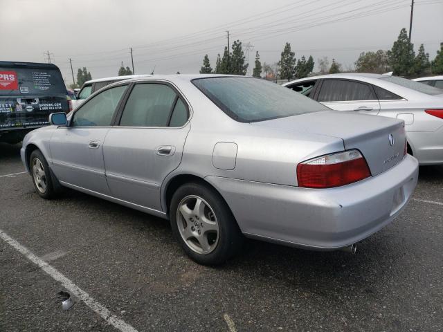 19UUA56622A054745 - 2002 ACURA 3.2TL SILVER photo 2