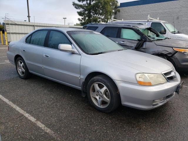 19UUA56622A054745 - 2002 ACURA 3.2TL SILVER photo 4