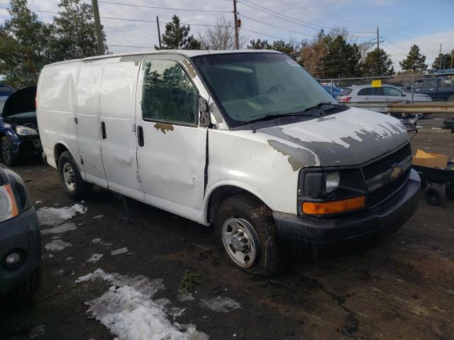 1GCZGFBA3A1153771 - 2010 CHEVROLET EXPRESS G2 WHITE photo 4