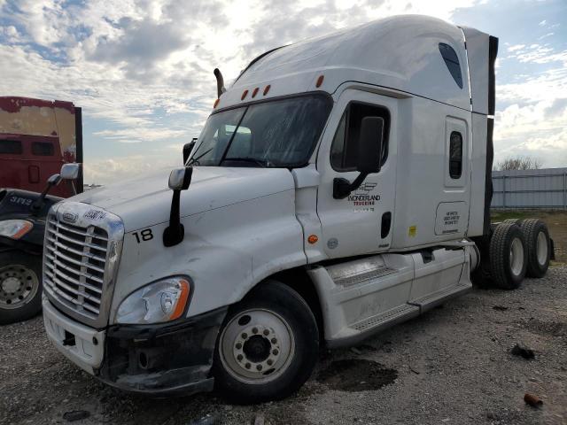 3AKJGLD55GSHC7551 - 2016 FREIGHTLINER CASCADIA 1 WHITE photo 2