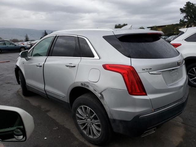 1GYKNBRS1HZ212403 - 2017 CADILLAC XT5 LUXURY SILVER photo 2