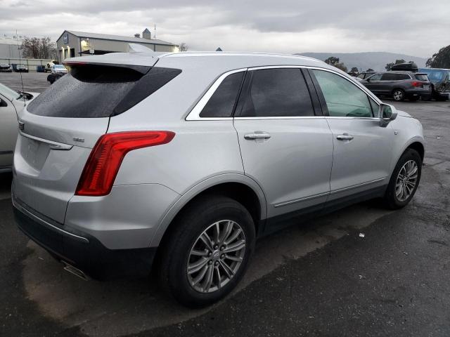 1GYKNBRS1HZ212403 - 2017 CADILLAC XT5 LUXURY SILVER photo 3