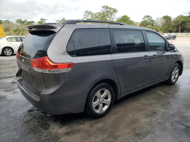 5TDKK3DCXBS138573 - 2011 TOYOTA SIENNA LE GRAY photo 3