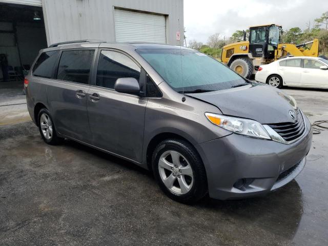 5TDKK3DCXBS138573 - 2011 TOYOTA SIENNA LE GRAY photo 4