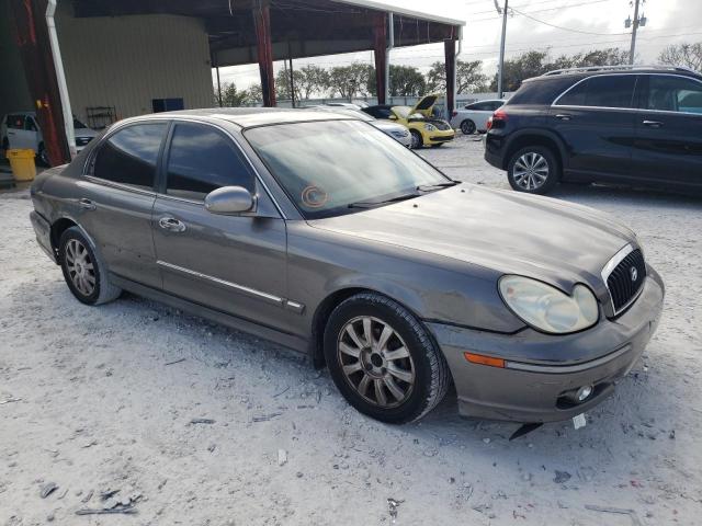 KMHWF35H24A960425 - 2004 HYUNDAI SONATA GLS GRAY photo 4