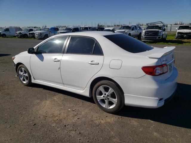 2T1BU4EE4CC903402 - 2012 TOYOTA COROLLA BASE WHITE photo 2