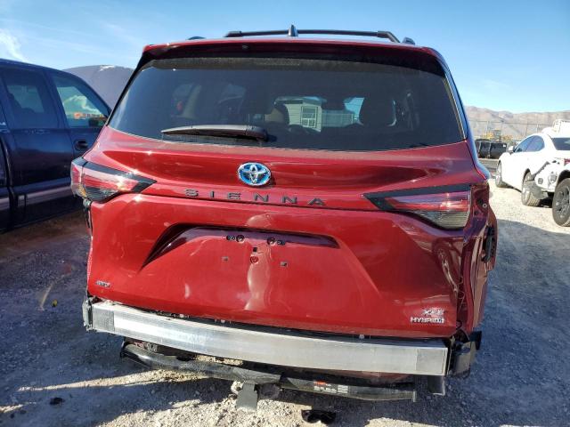 5TDJSKFC7MS008689 - 2021 TOYOTA SIENNA XLE RED photo 6