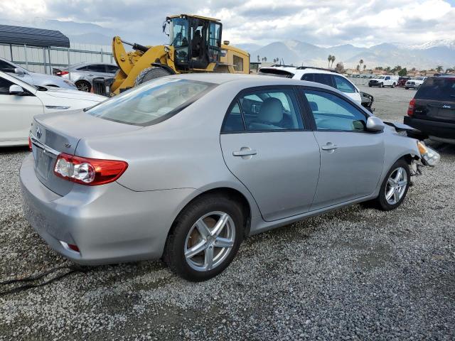 2T1BU4EE9CC827272 - 2012 TOYOTA COROLLA BASE SILVER photo 3