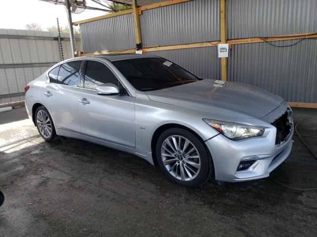 JN1EV7AR4JM438823 - 2018 INFINITI Q50 LUXE SILVER photo 4