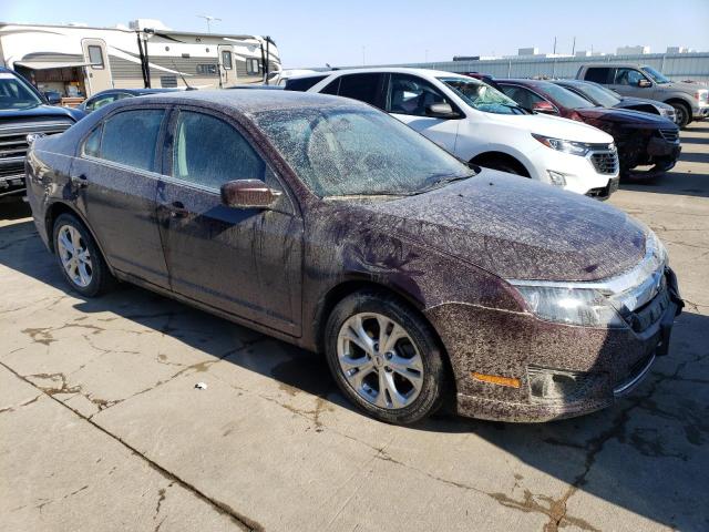 3FAHP0HA8CR299551 - 2012 FORD FUSION SE BURGUNDY photo 4