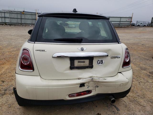 WMWSU3C52BT091776 - 2011 MINI COOPER WHITE photo 6