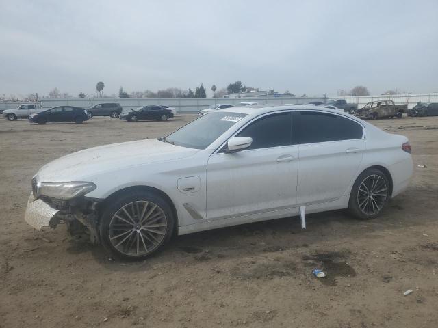 WBA13AG01NCH63867 - 2022 BMW 530E WHITE photo 1