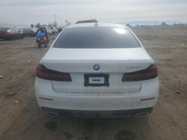 WBA13AG01NCH63867 - 2022 BMW 530E WHITE photo 6