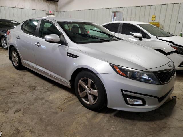 5XXGM4A71FG382469 - 2015 KIA OPTIMA LX SILVER photo 4