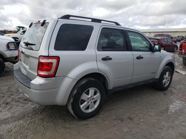 1FMCU03168KD65008 - 2008 FORD ESCAPE XLT SILVER photo 3