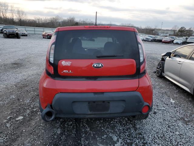 KNDJP3A5XF7798728 - 2015 KIA SOUL + RED photo 6