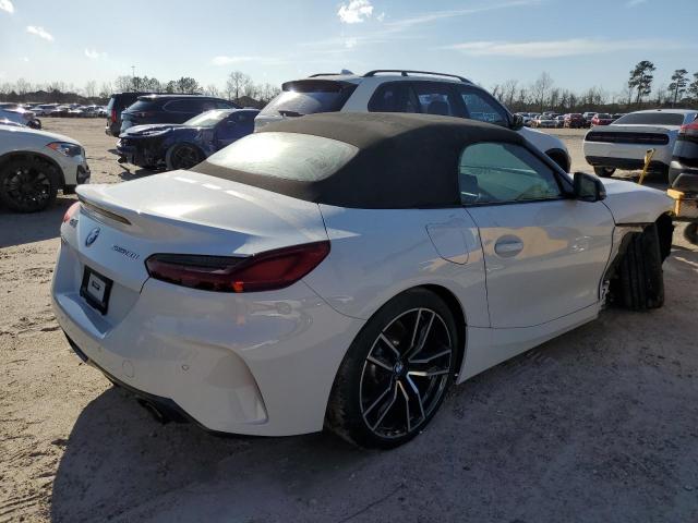 WBAHF3C05NWX81307 - 2022 BMW Z4 SDRIVE30I WHITE photo 3