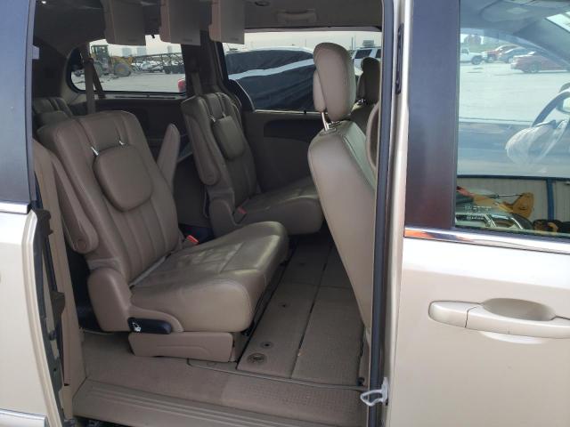 2C4RC1CG4FR621138 - 2015 CHRYSLER TOWN & COU TOURING L TAN photo 11