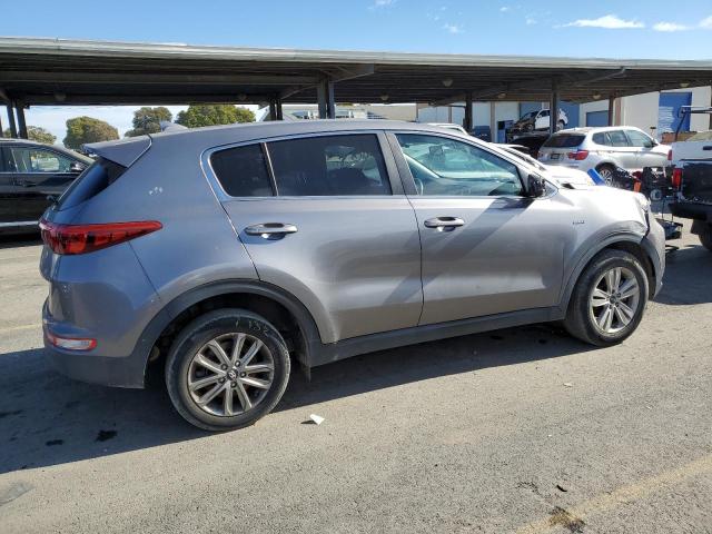 KNDPMCAC3H7275085 - 2017 KIA SPORTAGE LX GRAY photo 3