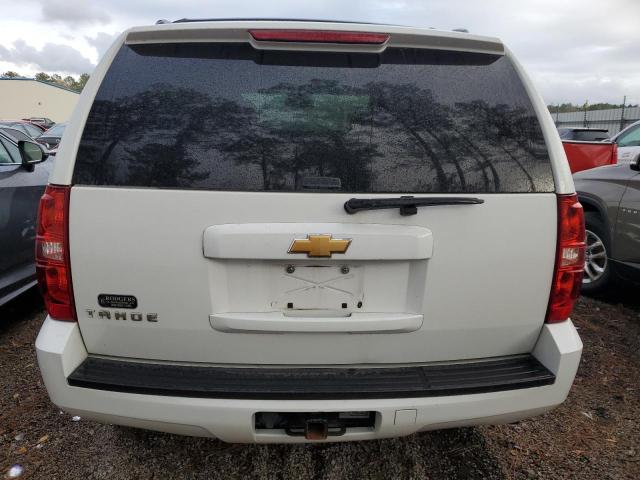 1GNSCAE08DR209509 - 2013 CHEVROLET TAHOE C1500  LS WHITE photo 6