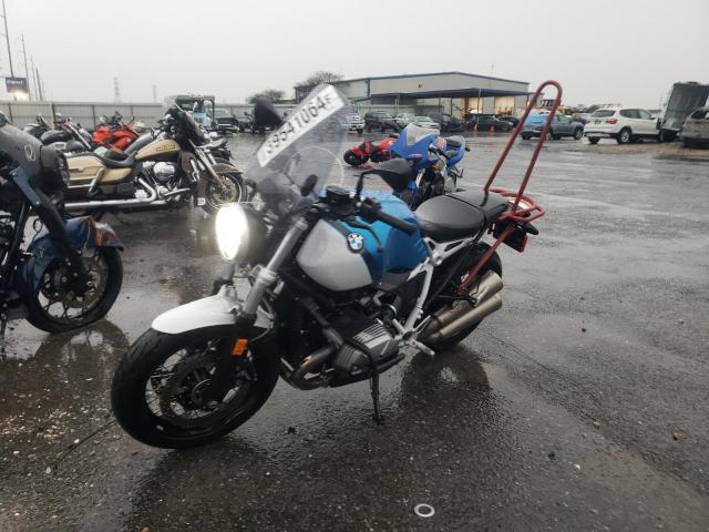 WB10L6304M6E40957 - 2021 BMW R NINE T PURE BLACK photo 1