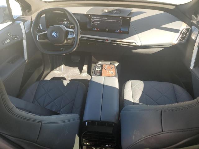 WB533CF03PCM65616 - 2023 BMW IX M60 GRAY photo 8