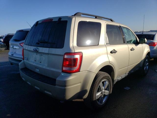 1FMCU0D77CKB42634 - 2012 FORD ESCAPE XLT TAN photo 3