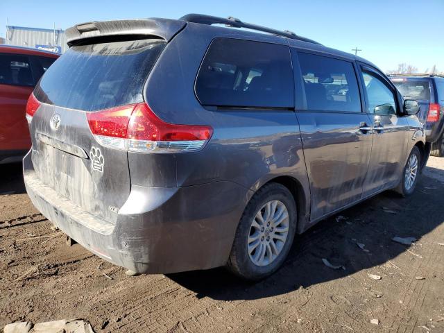 5TDYK3DC1DS304220 - 2013 TOYOTA SIENNA XLE CHARCOAL photo 3